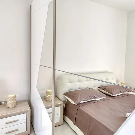 Lägenhet Messapica *